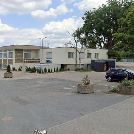 Terminal Park Motel Bischofsheim Kültér fotó