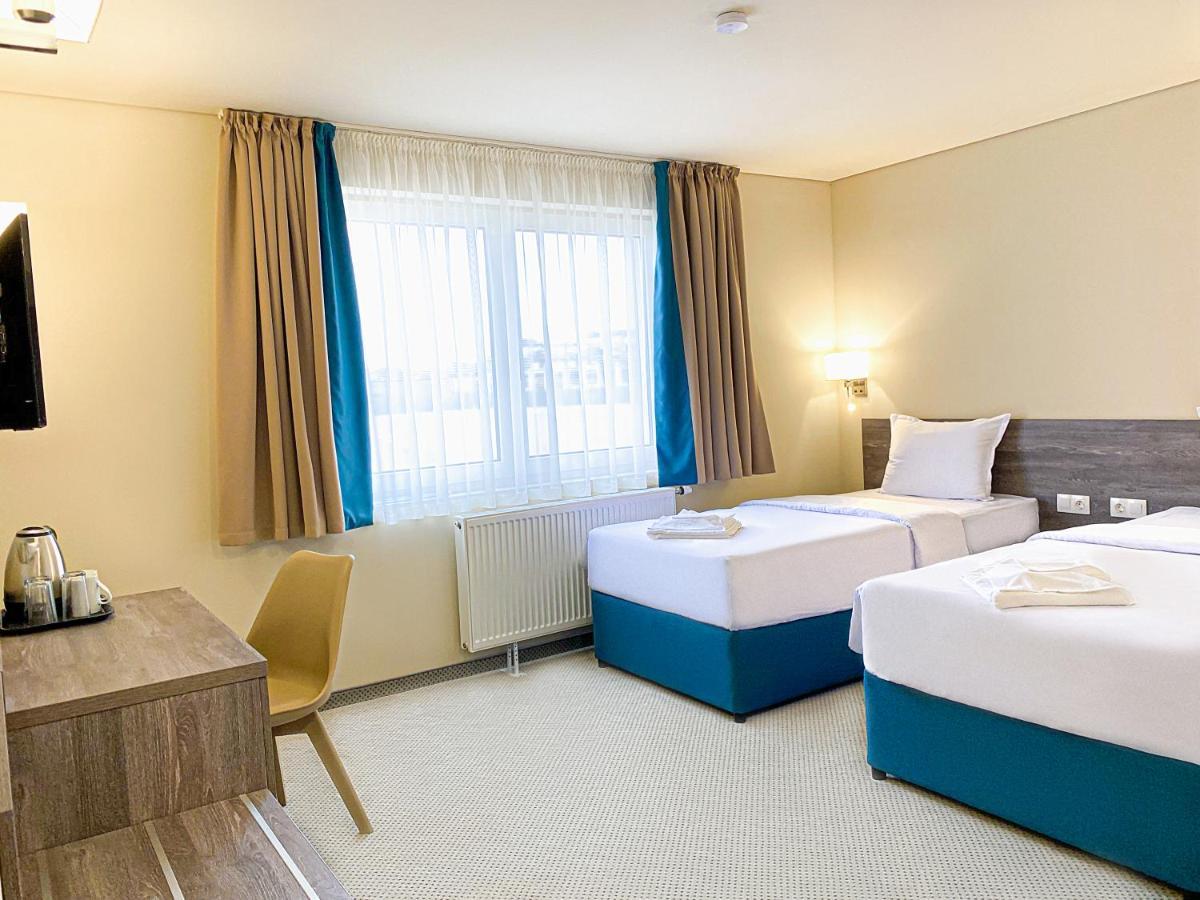 Terminal Park Motel Bischofsheim Kültér fotó